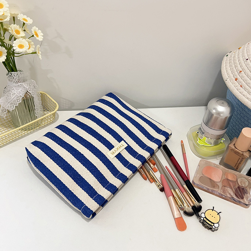 Kadınlar için Yeni Çizgili Mak - Skincare D'Alba incelemesi ve fiyatı
